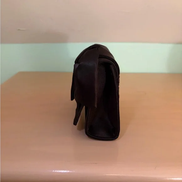 White House Black Market Black Bow Clutch Wristlet - Picture 2 of 6